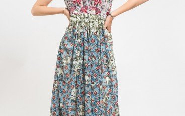 Rochie lunga alba cu imprimeu floral si paiete | Boemurban.ro