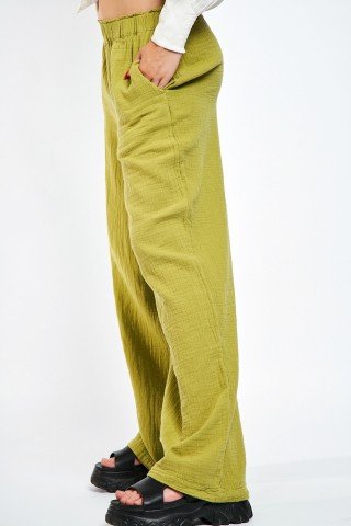 Pantaloni verde lime creponati cu buzunare