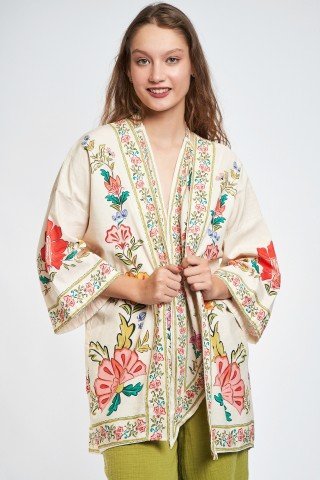 Kimono crem oversize cu print floral